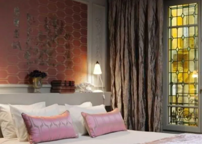 & La Belle Juliette Париж