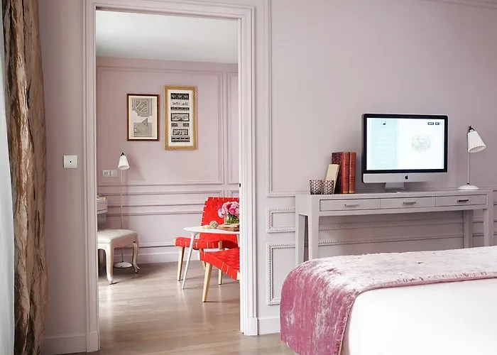 Отель & La Belle Juliette 4*