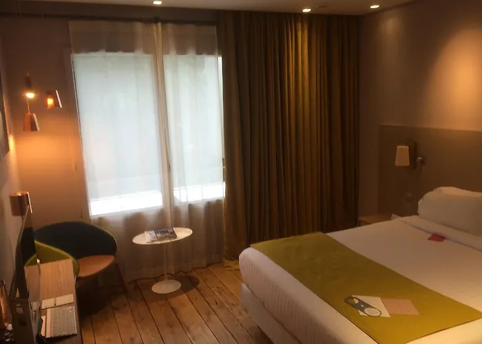 Отель & La Belle Juliette Париж