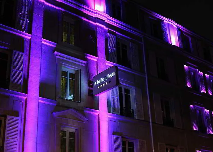 Отель & La Belle Juliette Париж