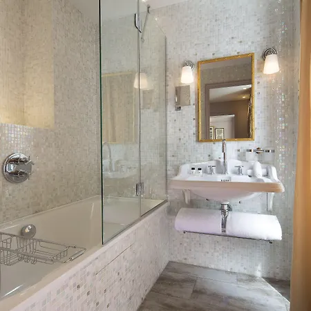 & La Belle Juliette Hotel