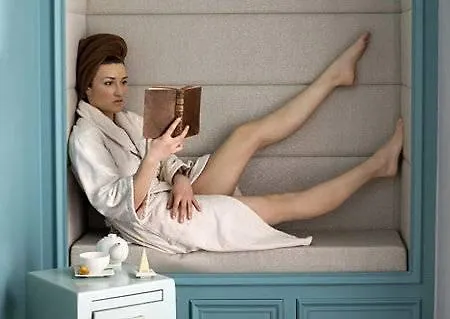 & La Belle Juliette Paris